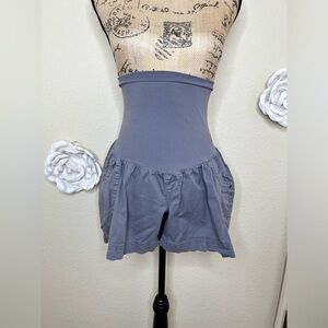 Motherhood Maternity Darker Gray Cargo Style Over the Belly Shorts Sz XL